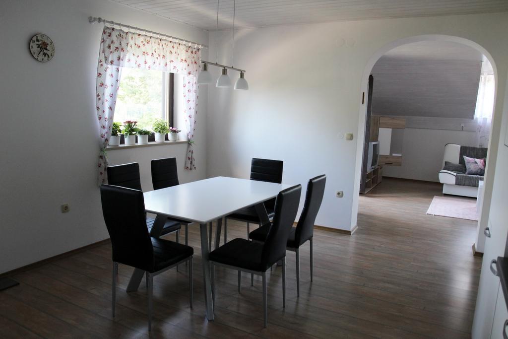 Lake House Apartment Medvode Exterior foto